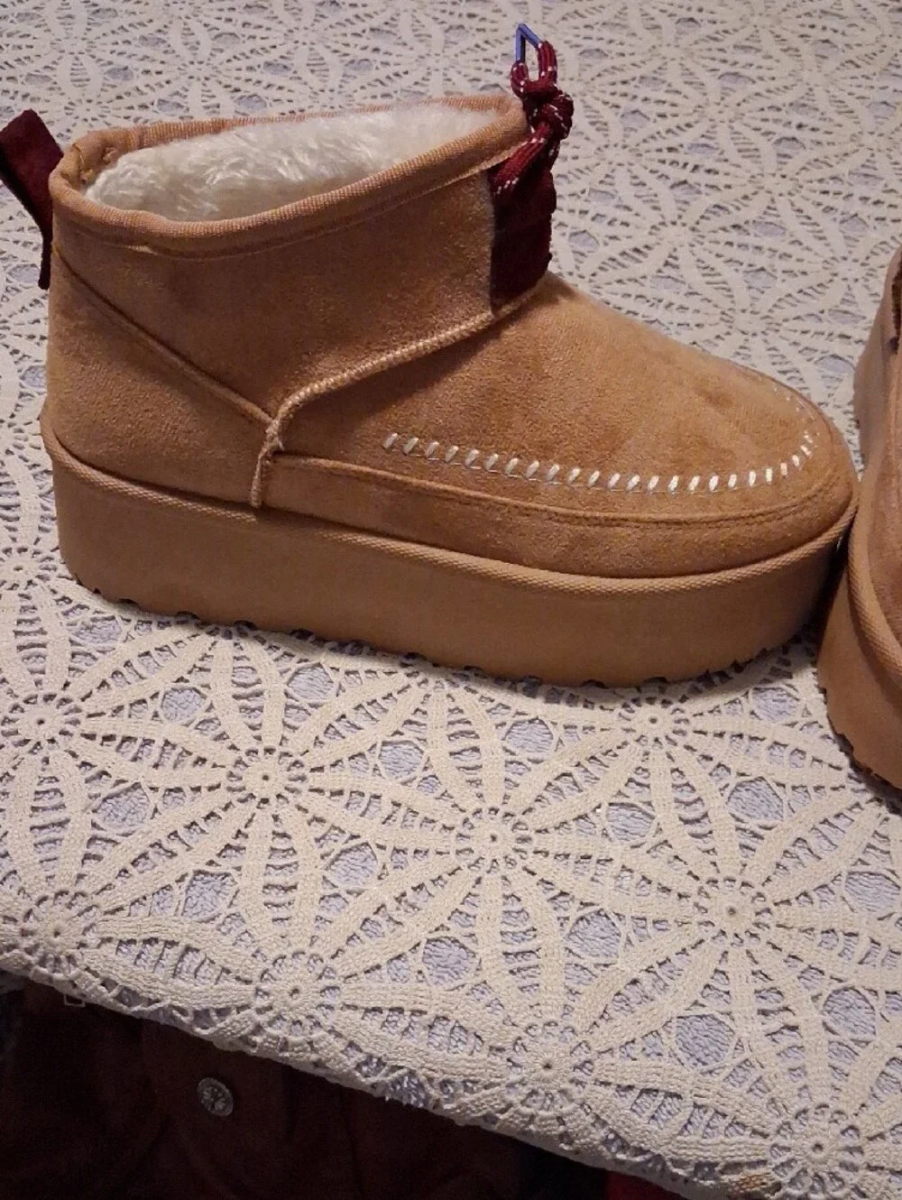 Mudd Kids Tan Suede Boots with Burgundy Laces